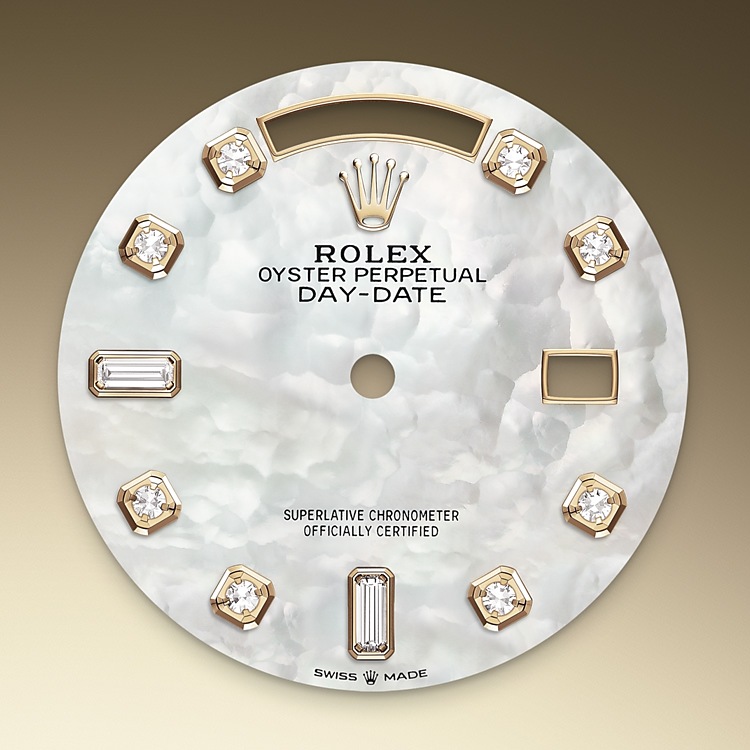 mother-of-pearl_dial-yellow_gold-m128348rbr-0017