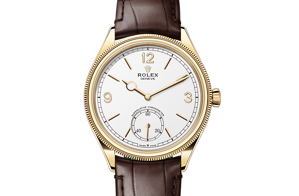Rolex 1908 39 mm, 18 ct yellow gold, polished finish m52508-0006 at Royal de Versailles