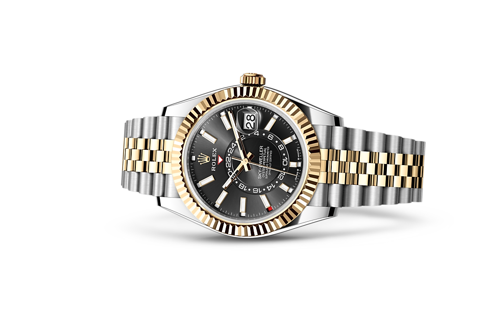 Rolex Sky-Dweller Oyster, 42 mm, Oystersteel and yellow gold m336933-0004 at Royal de Versailles