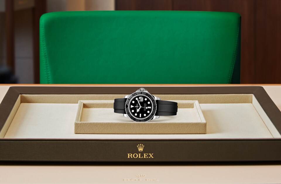 Rolex Yacht-Master 42 Oyster, 42 mm, white gold m226659-0002 at Royal de Versailles