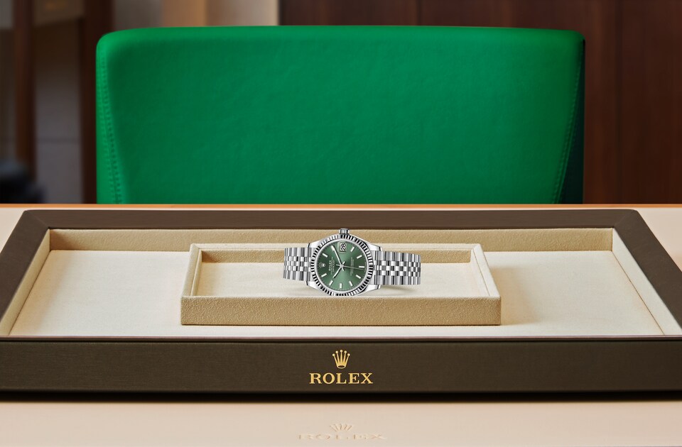 Rolex Datejust 31 Oyster, 31 mm, Oystersteel and white gold m278274-0018 at Royal de Versailles