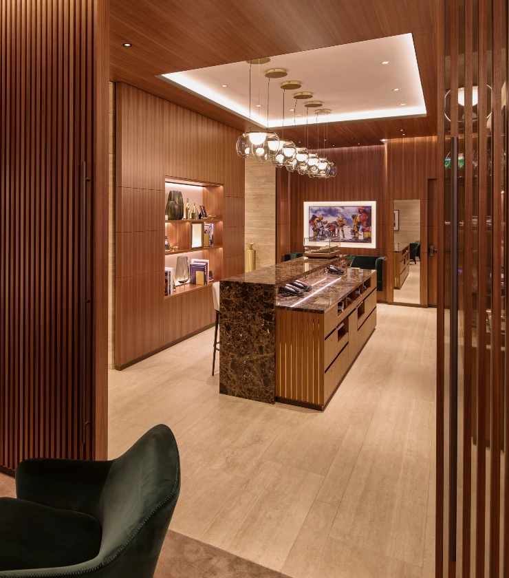 contact Royal de Versailles in Downtown Toronto - rolex watches official retailer