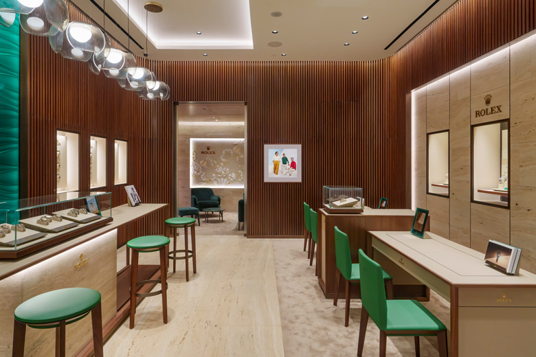 contact Royal de Versailles in Downtown Toronto - rolex watches official retailer