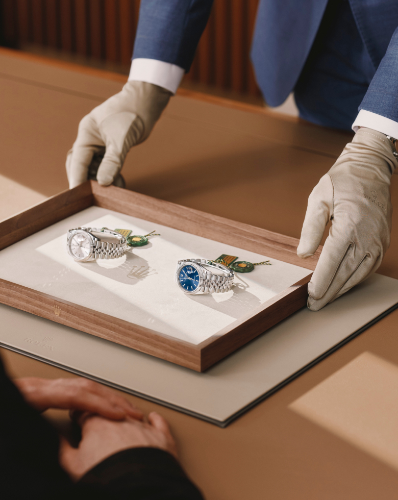 servicing your rolex - royal de versailles