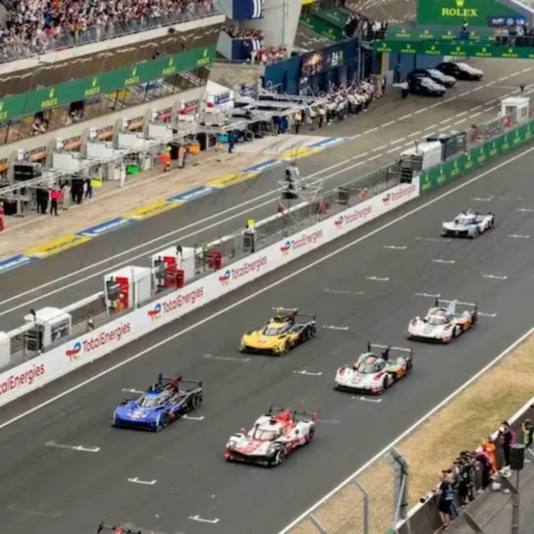 The 24 Hours of Le Mans - world of rolex - royal de versailles